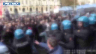 Violenze nei cortei a Torino, 13 obblighi di dimora